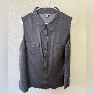 LuLaRoe Roxanne Button Top XL